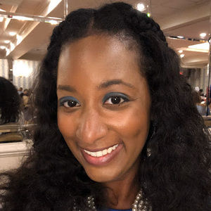 Meet your Posher, Carla